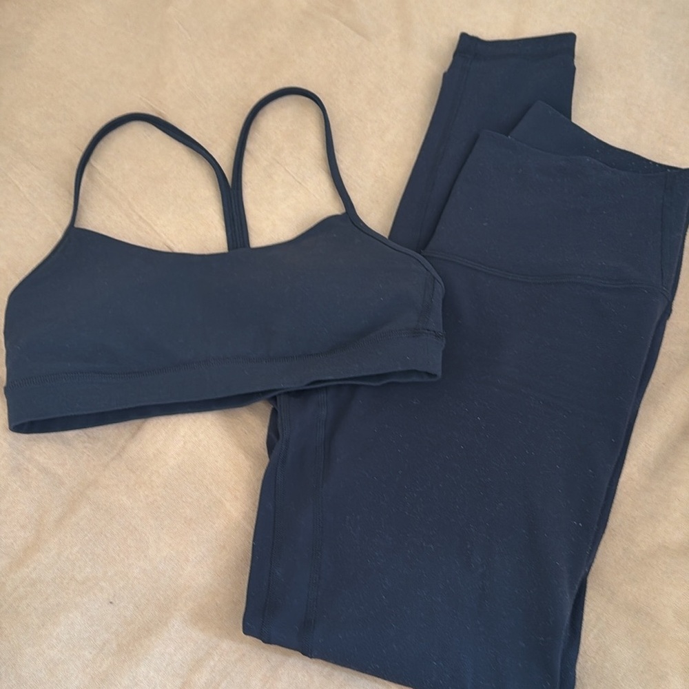 Lululemon align + flow y bra in black